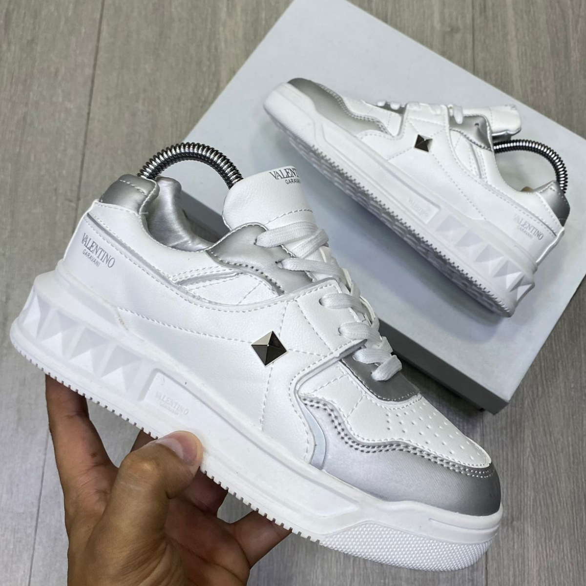Valentino zapatos mujer 2025